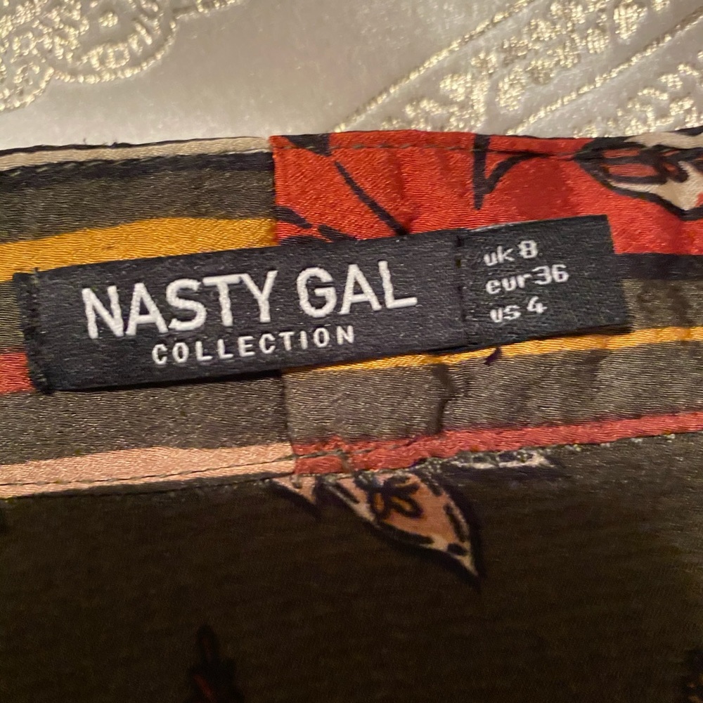 Two Piece Set - image 8